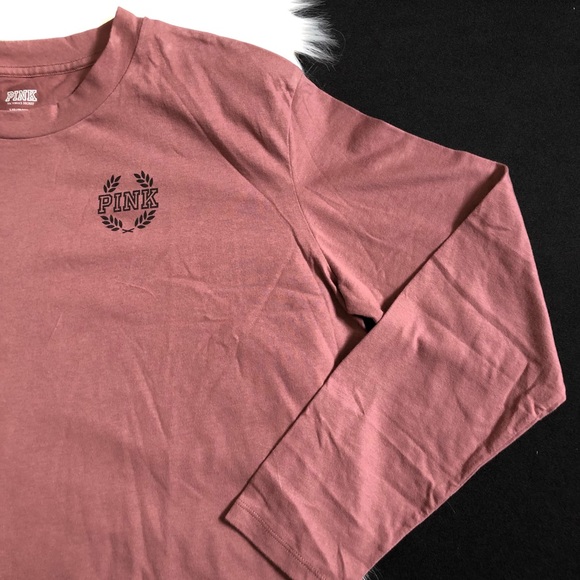 PINK Victoria’s Secret Long Sleeved Tee - Picture 3 of 7